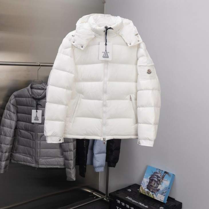 Picture of Moncler Down Jackets _SKUMonclersz1-5xetr10336760